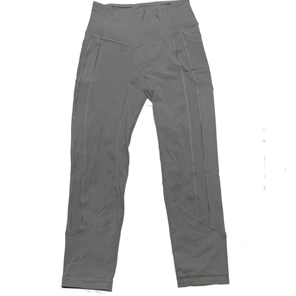6 / Lululemon 7/8 leggings